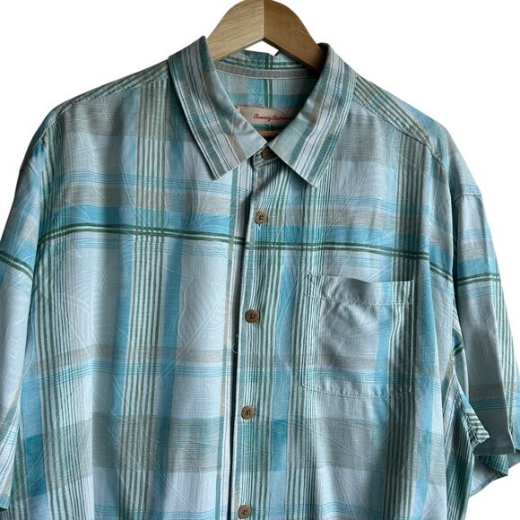 Tommy Bahama Mens Shirt Size Blue Plaid Button Up Preppy Classic Office Travel - Picture 4 of 8